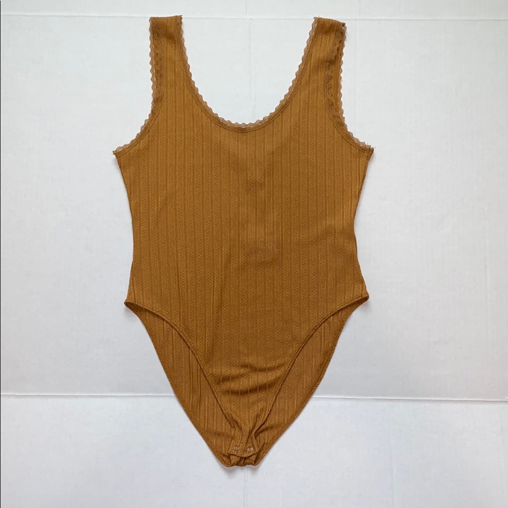 NWT Forever21 Knit Bodysuit In‎ Maple